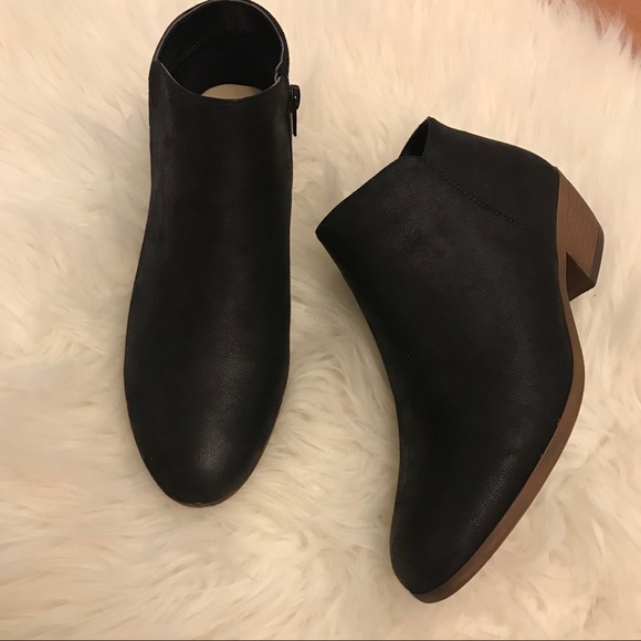 LAST 1 Ava Distressed Soft Low Almond Toe Bootie - Picture 4 of 8